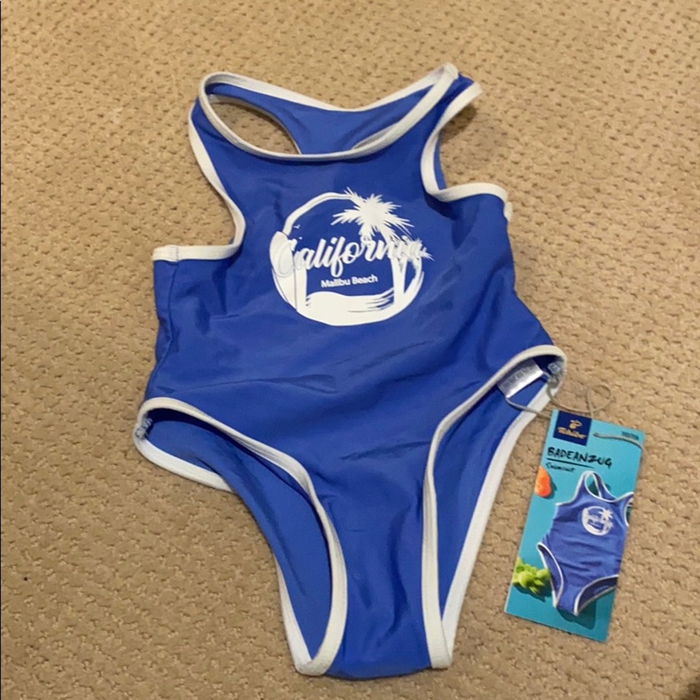 Swim suit